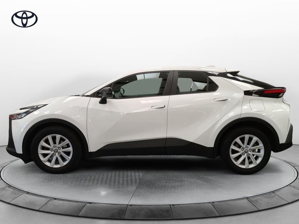 Toyota Toyota C-HR usata a Roma (2)