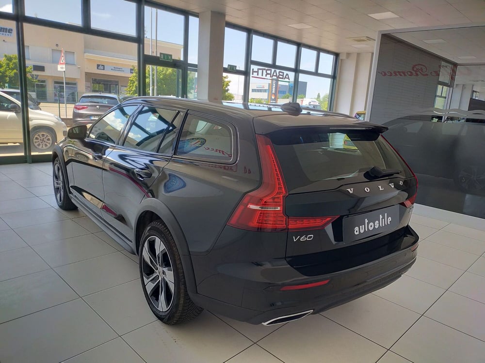Volvo V60 Cross Country usata a Reggio Emilia (6)