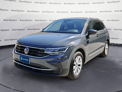 Volkswagen Tiguan 2.0 TDI 150 CV SCR DSG Life del 2023 usata a Palermo
