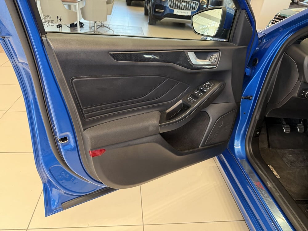 Ford Focus usata a Latina (10)