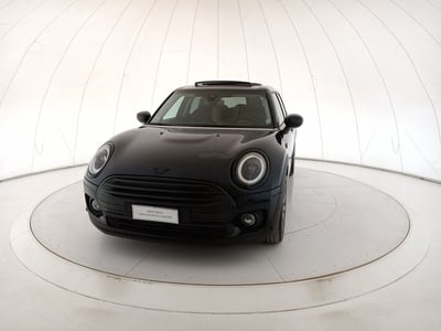 MINI Mini Clubman Clubman 2.0 Cooper D Mayfair Edition auto del 2023 usata a Bari