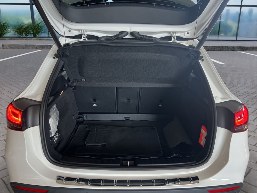 Mercedes-Benz GLA SUV usata a Cosenza (20)