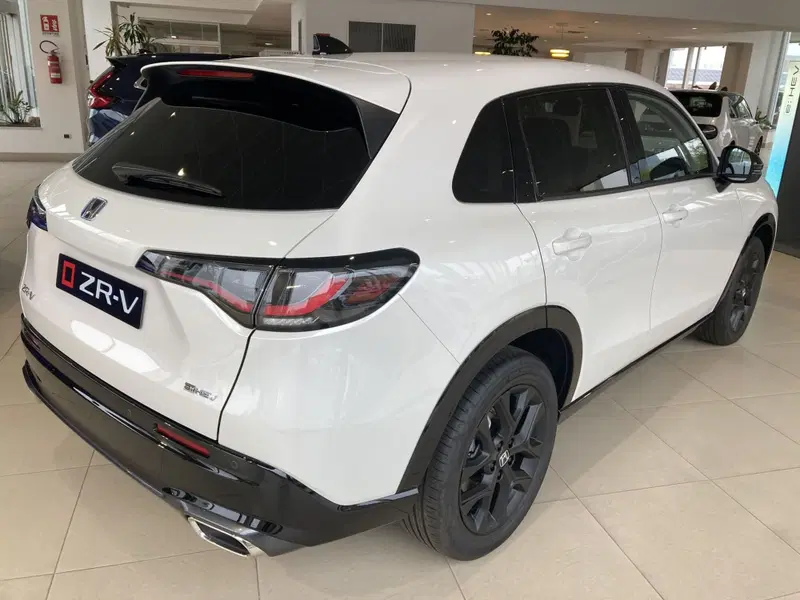Honda ZR-V nuova a Torino (5)