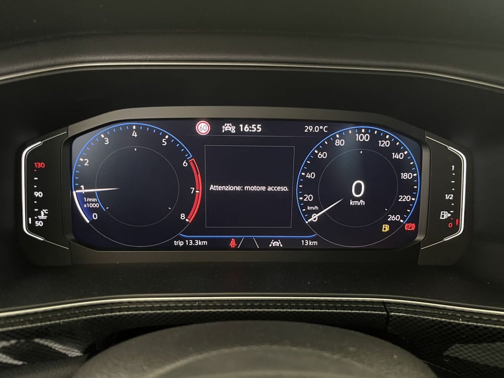 Volkswagen T-Cross nuova a Avellino (13)