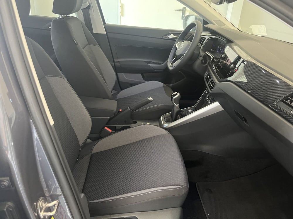 Volkswagen Taigo nuova a Avellino (20)