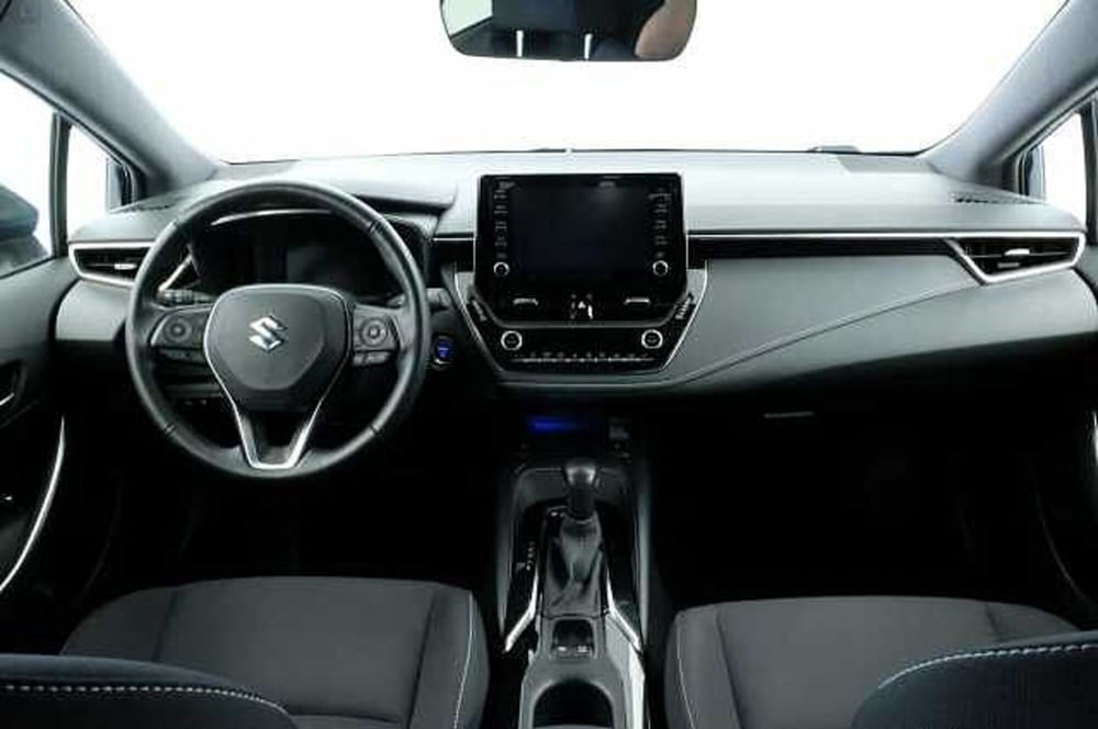 Suzuki Swace usata a Mantova (6)