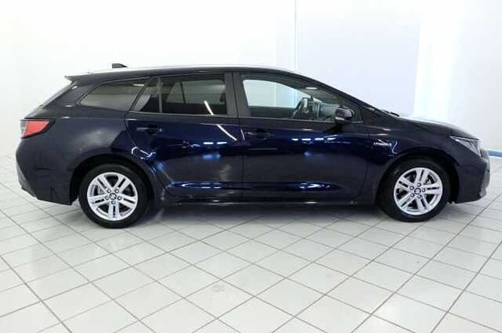 Suzuki Swace usata a Mantova (9)