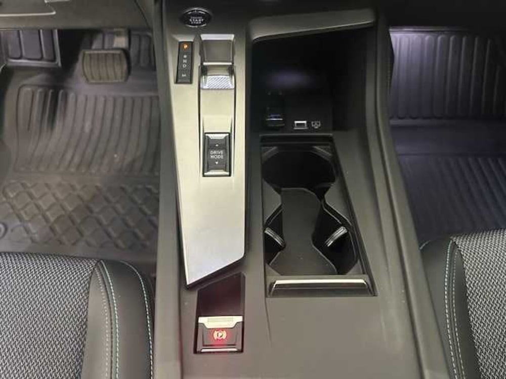 Peugeot 308 SW usata a Treviso (15)