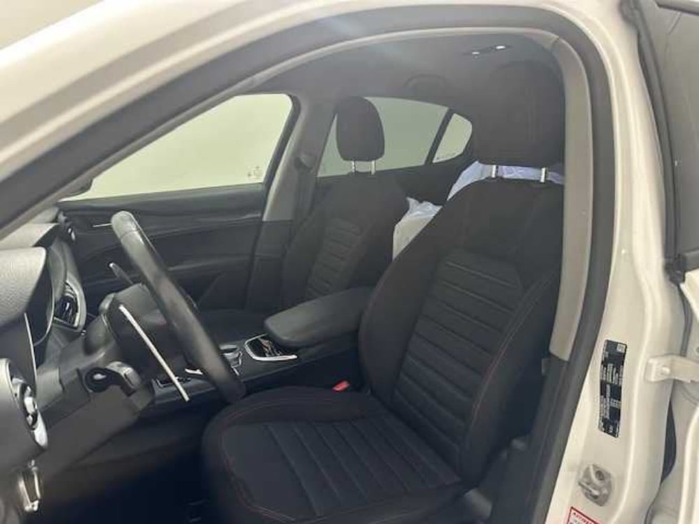 Alfa Romeo Stelvio usata a Treviso (11)