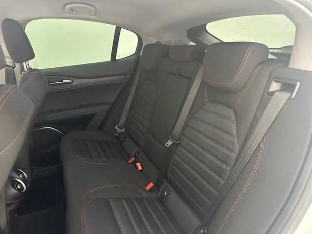Alfa Romeo Stelvio usata a Treviso (12)