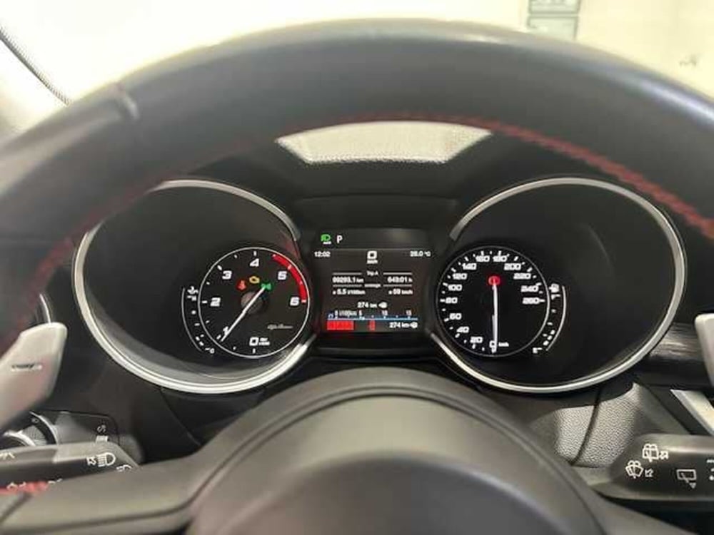 Alfa Romeo Stelvio usata a Treviso (14)