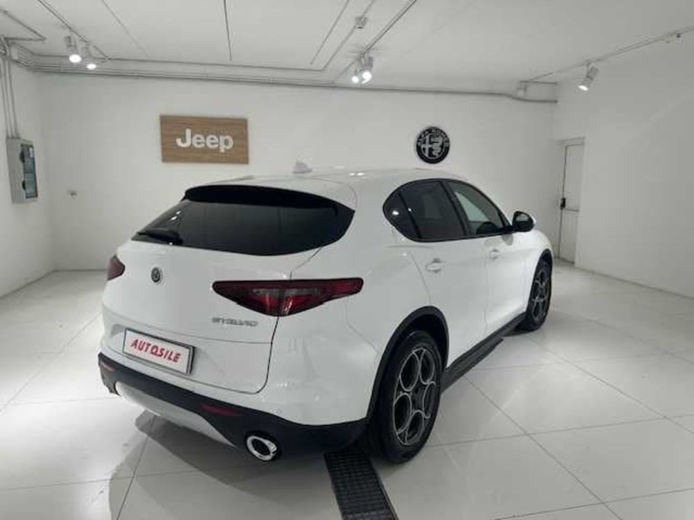 Alfa Romeo Stelvio usata a Treviso (6)