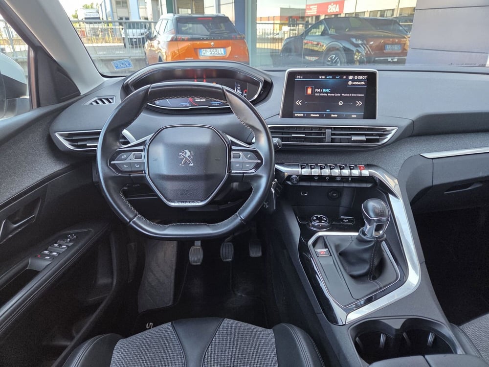 Peugeot 5008 usata a Cremona (10)