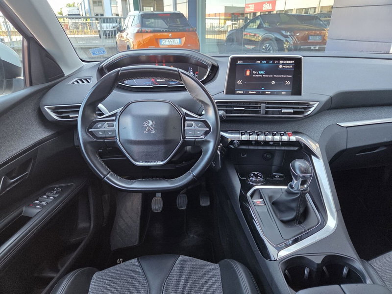 Peugeot 5008 usata a Cremona (10)