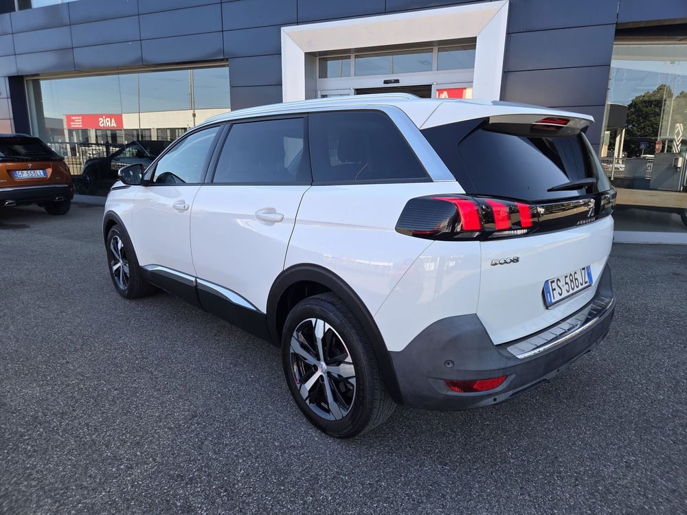 Peugeot 5008 usata a Cremona (3)