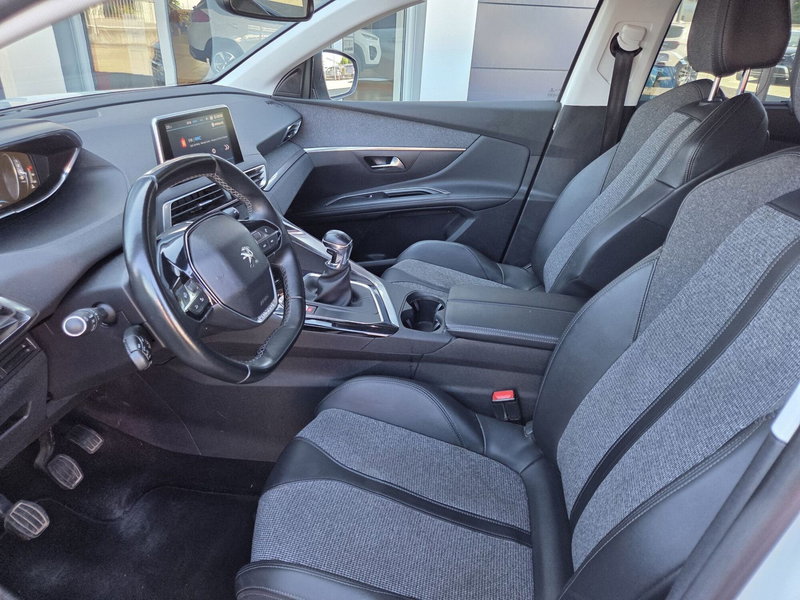 Peugeot 5008 usata a Cremona (9)