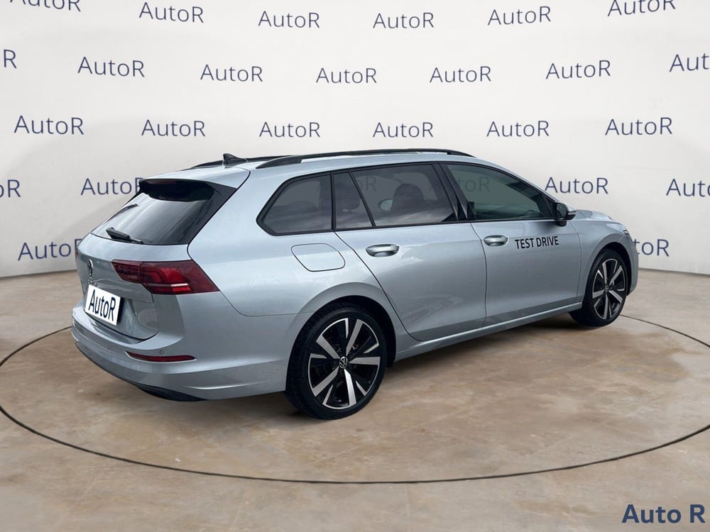Volkswagen Golf Variant usata a Potenza (6)