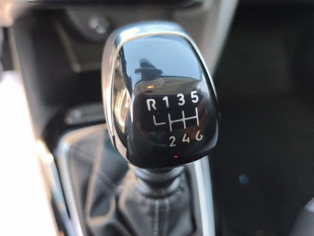 Opel Corsa nuova a Frosinone (14)
