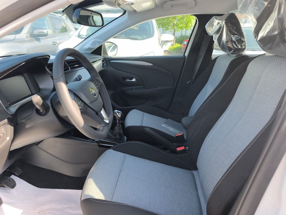 Opel Corsa nuova a Frosinone (6)