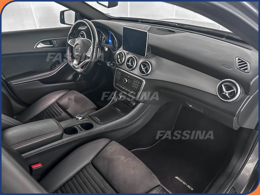 Mercedes-Benz GLA SUV usata a Milano (13)