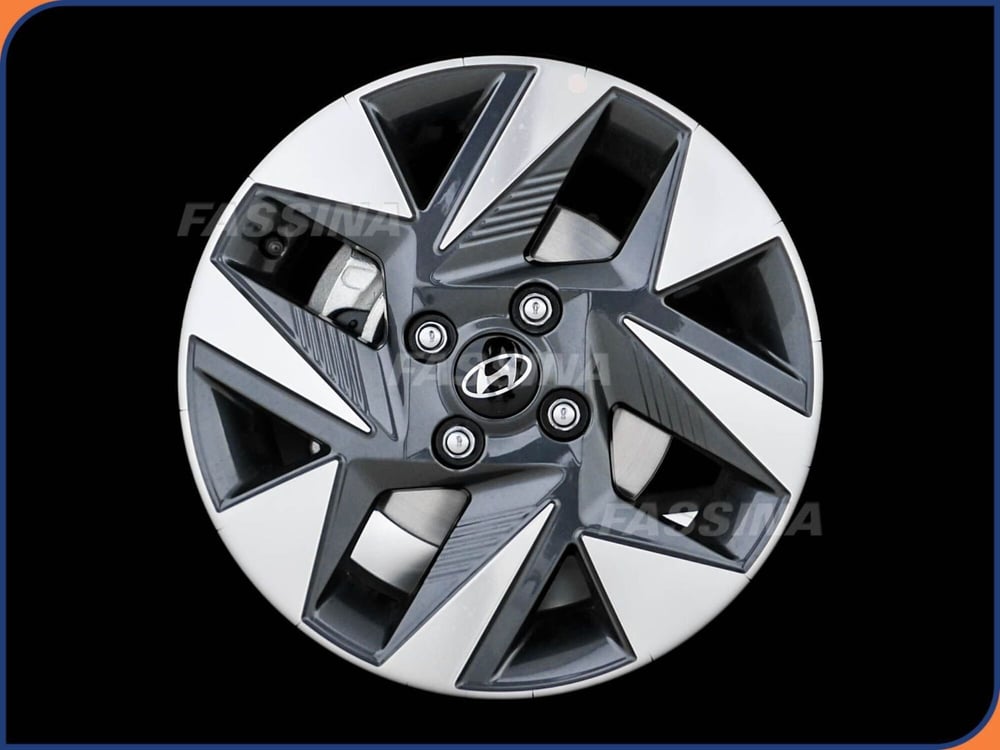 Hyundai i10 nuova a Milano (7)