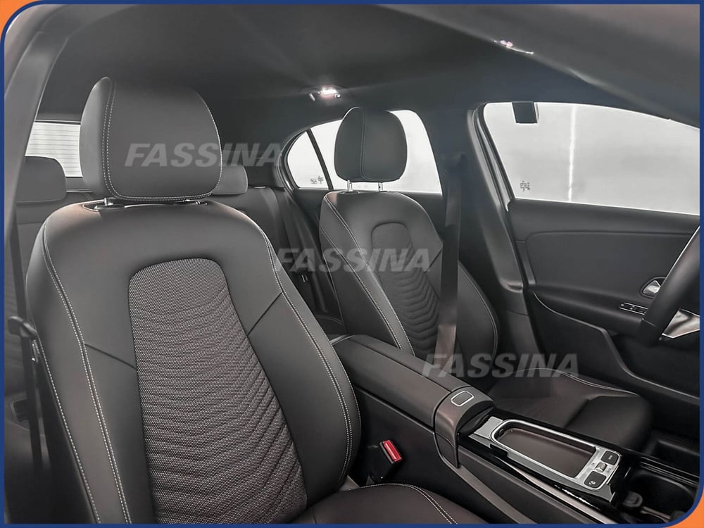 Mercedes-Benz Classe A usata a Milano (14)
