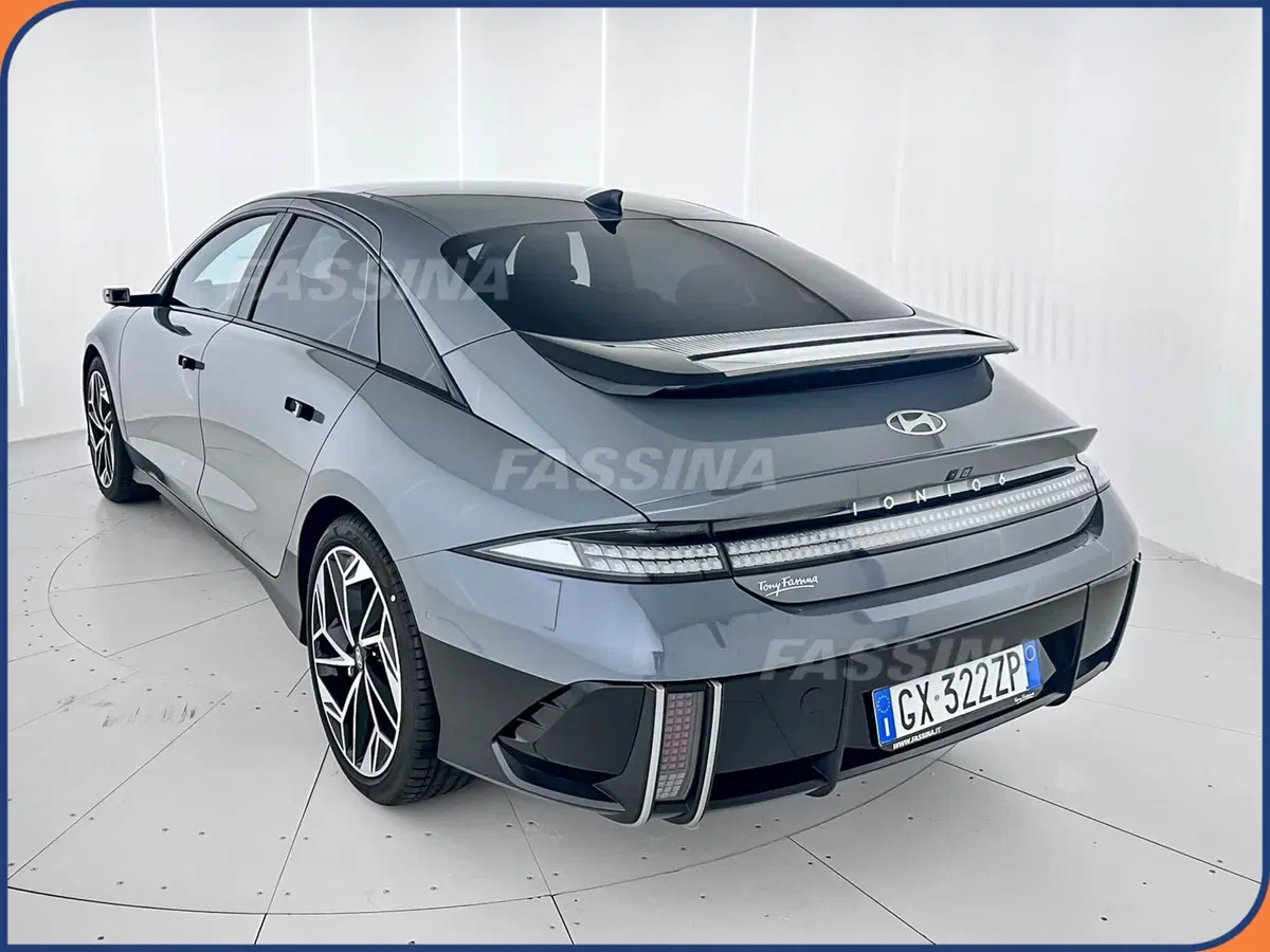 Hyundai Ioniq 5 nuova a Milano (4)