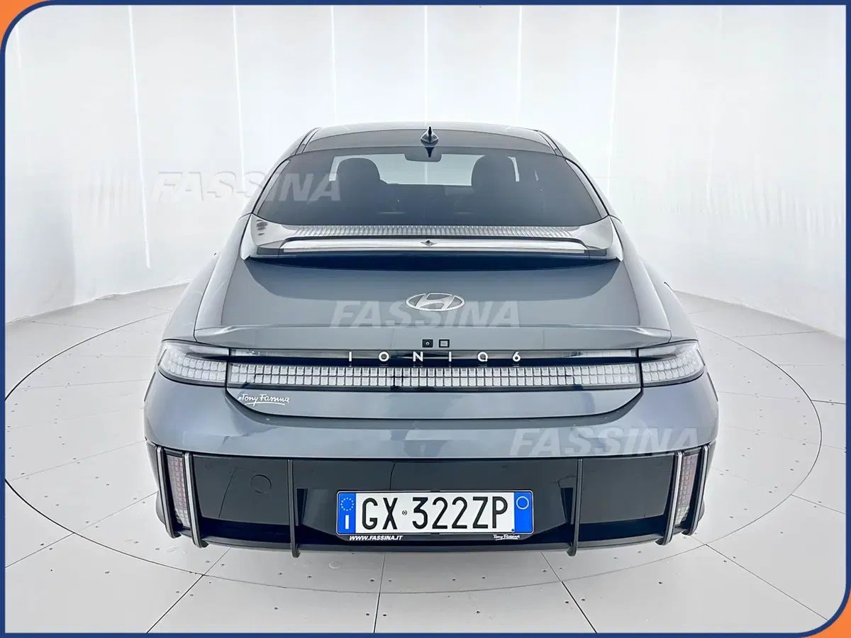 Hyundai Ioniq 5 nuova a Milano (5)
