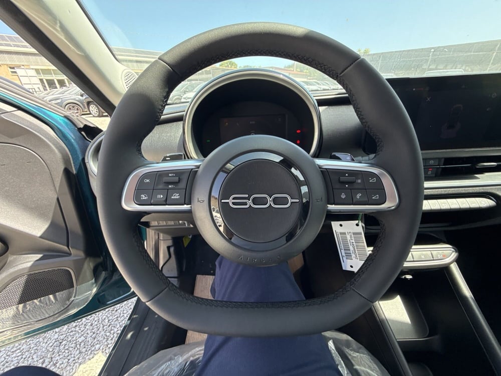 Fiat 600 nuova a Palermo (11)