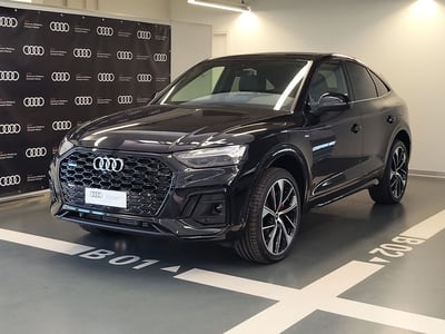 Audi Q5 Sportback 50 2.0 tfsi e Identity Black quattro s-tronic nuova a Modena