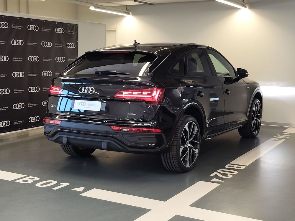 Audi Q5 Sportback nuova a Modena (4)