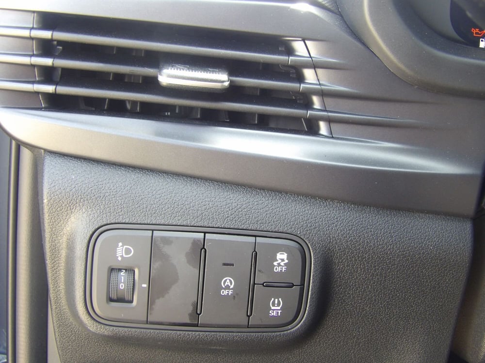 Hyundai i20 nuova a Catania (19)
