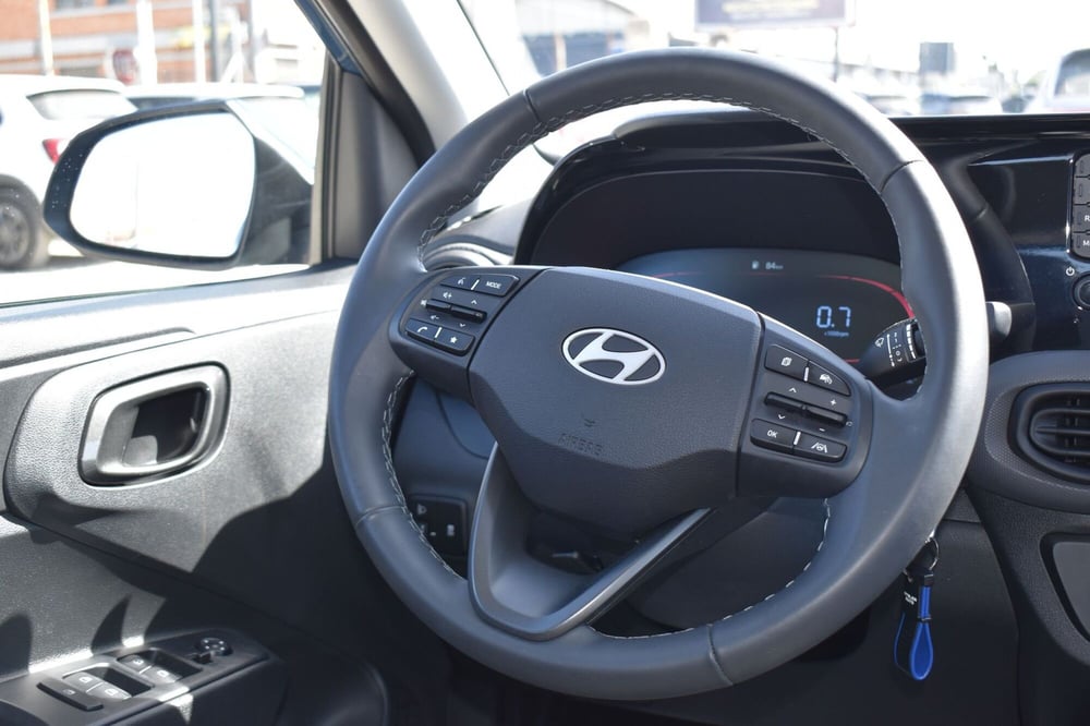 Hyundai i10 nuova a Catania (11)