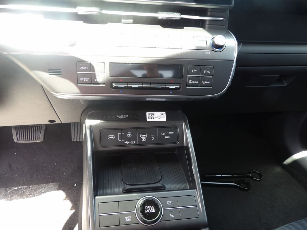 Hyundai Kona nuova a Catania (18)