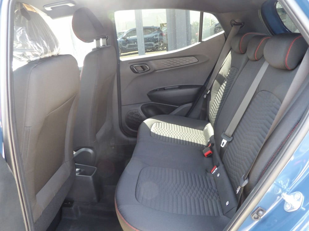 Hyundai i10 nuova a Catania (10)