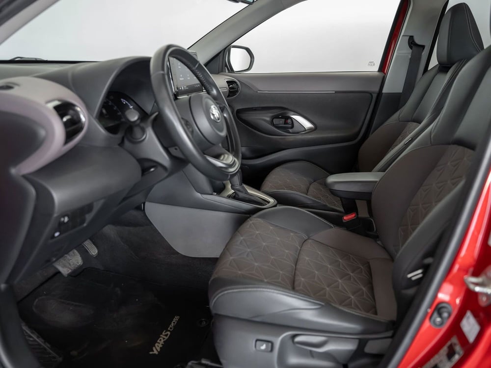 Toyota Yaris Cross usata a Foggia (11)