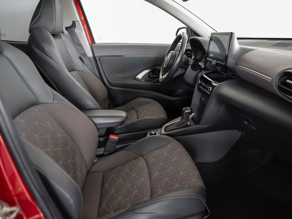 Toyota Yaris Cross usata a Foggia (5)