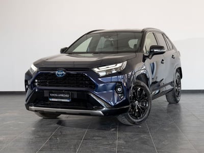 Toyota Rav4 HV (218CV) E-CVT 2WD Style del 2022 usata a San Severo