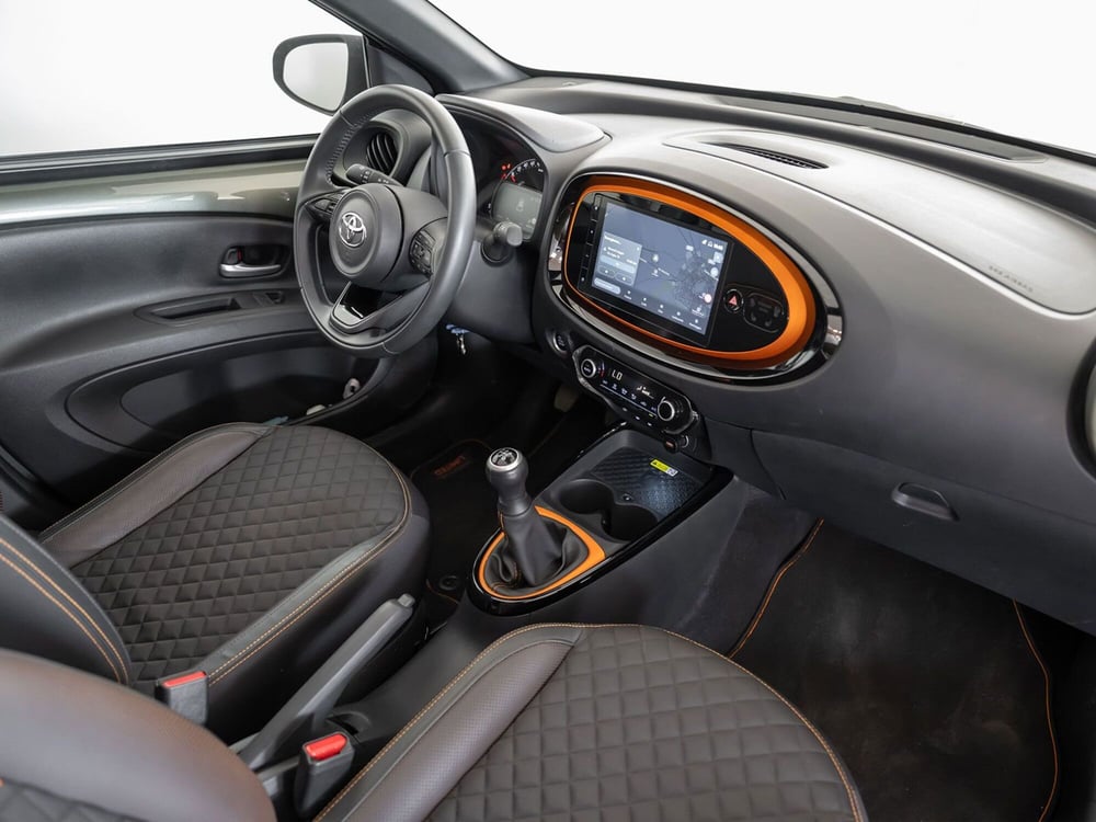 Toyota Aygo X usata a Foggia (6)