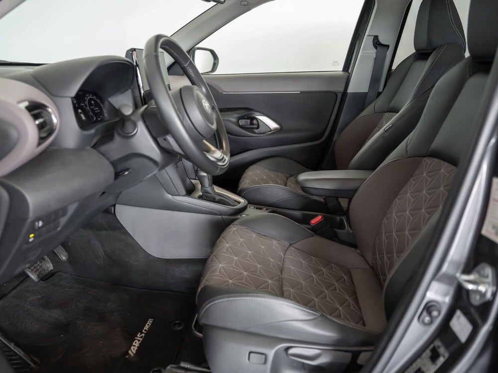 Toyota Yaris Cross usata a Foggia (12)