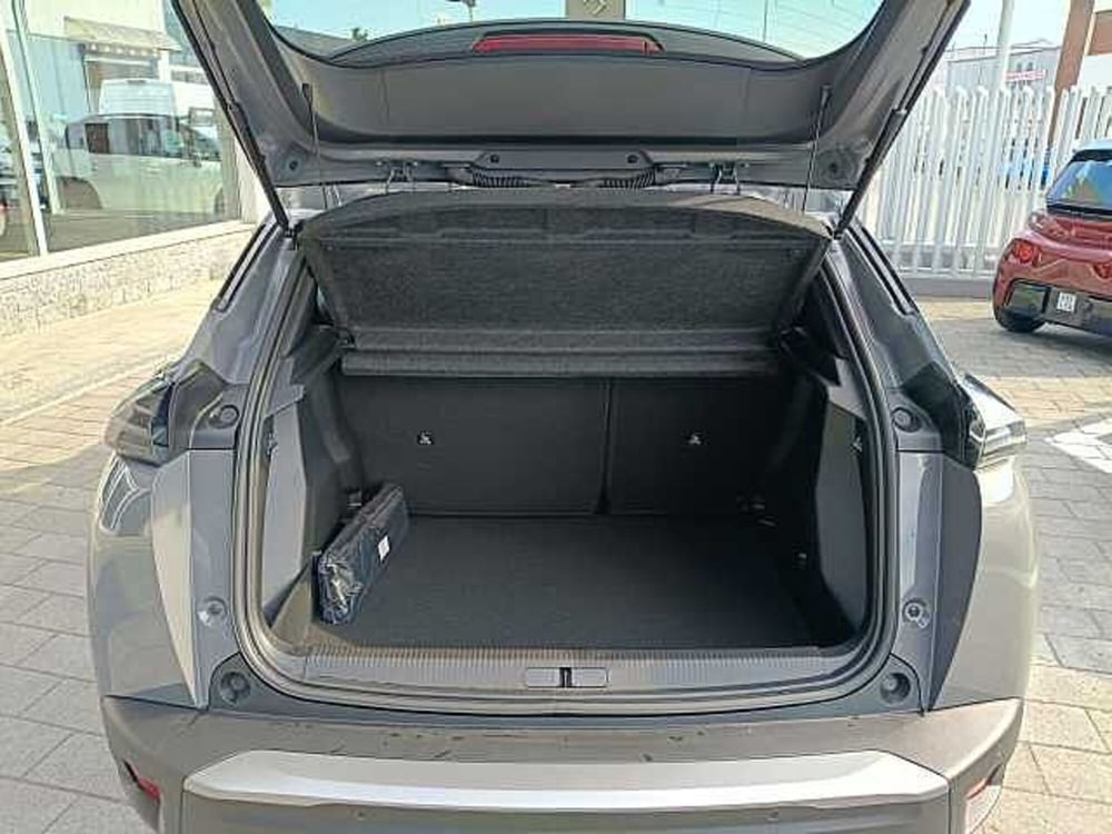 Peugeot 2008 nuova a Milano (7)