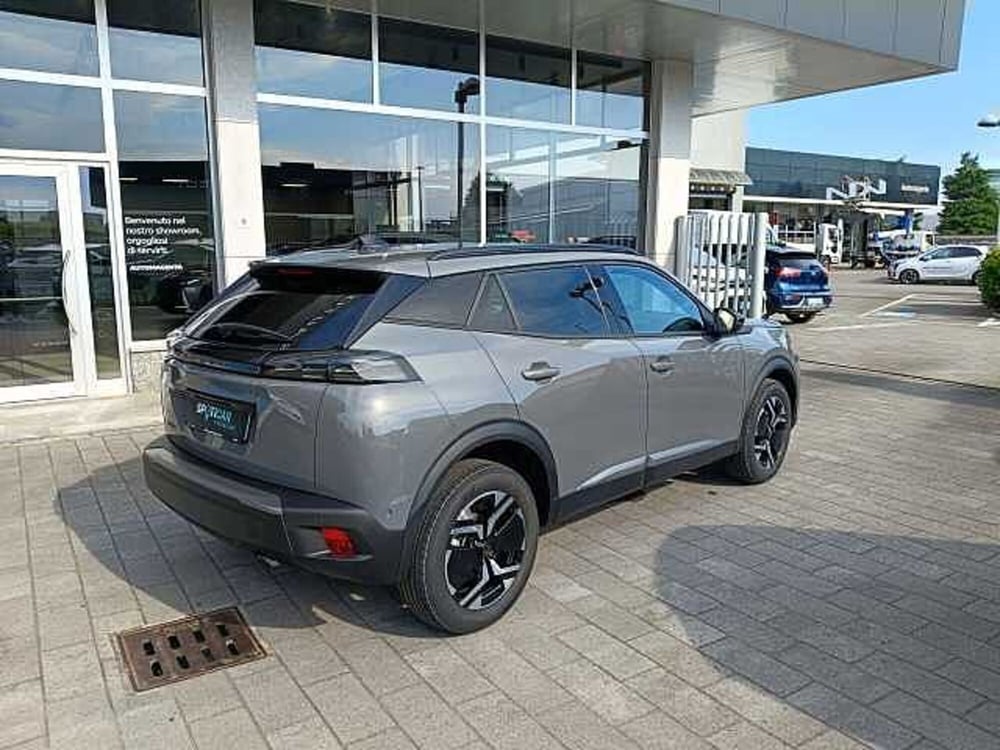 Peugeot 2008 nuova a Milano (8)