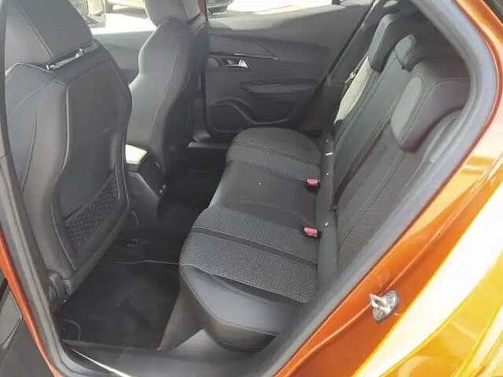 Peugeot 2008 usata a Milano (11)