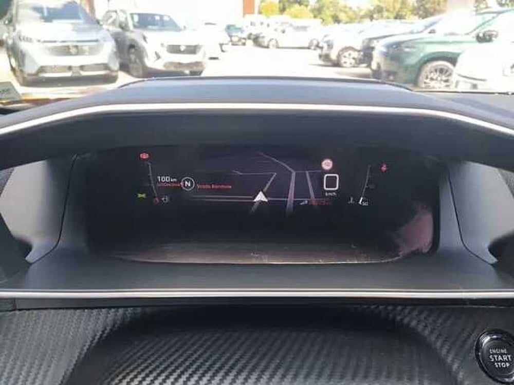 Peugeot 2008 usata a Milano (12)