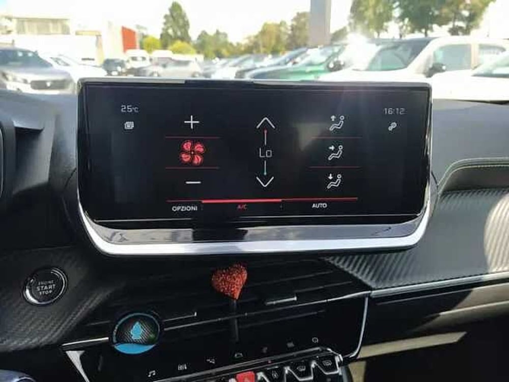 Peugeot 2008 usata a Milano (15)