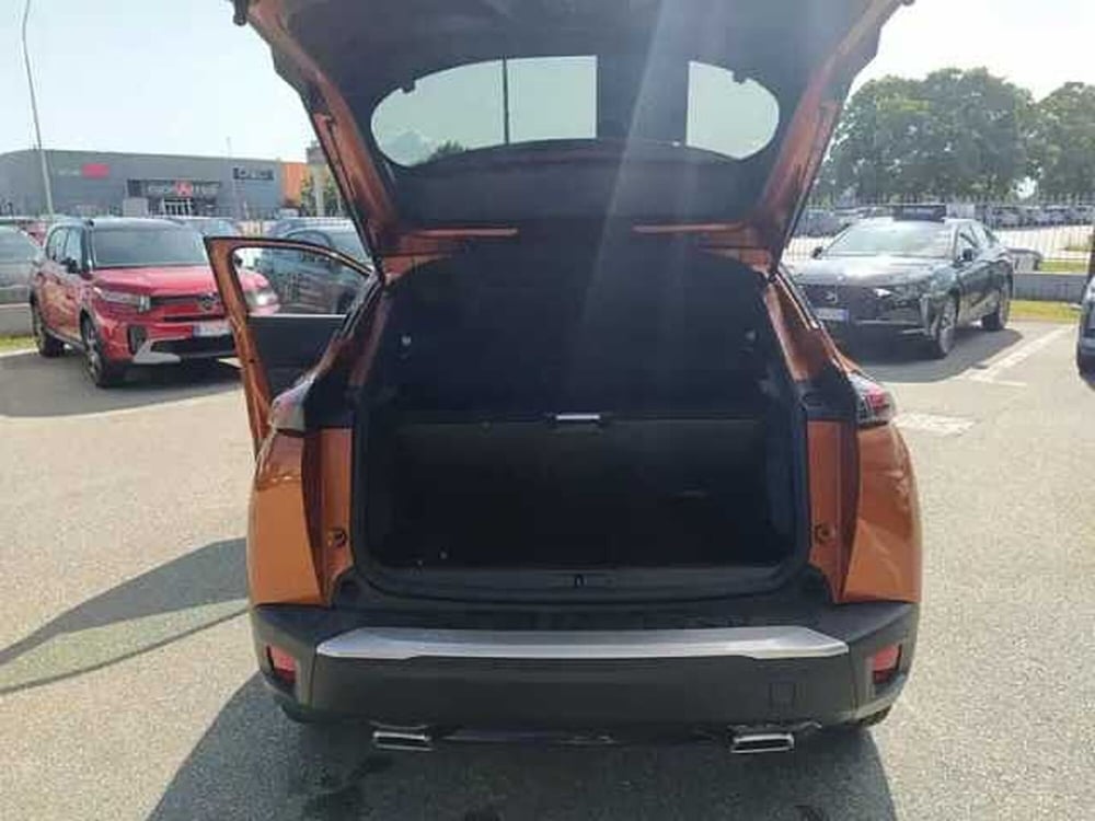 Peugeot 2008 usata a Milano (7)
