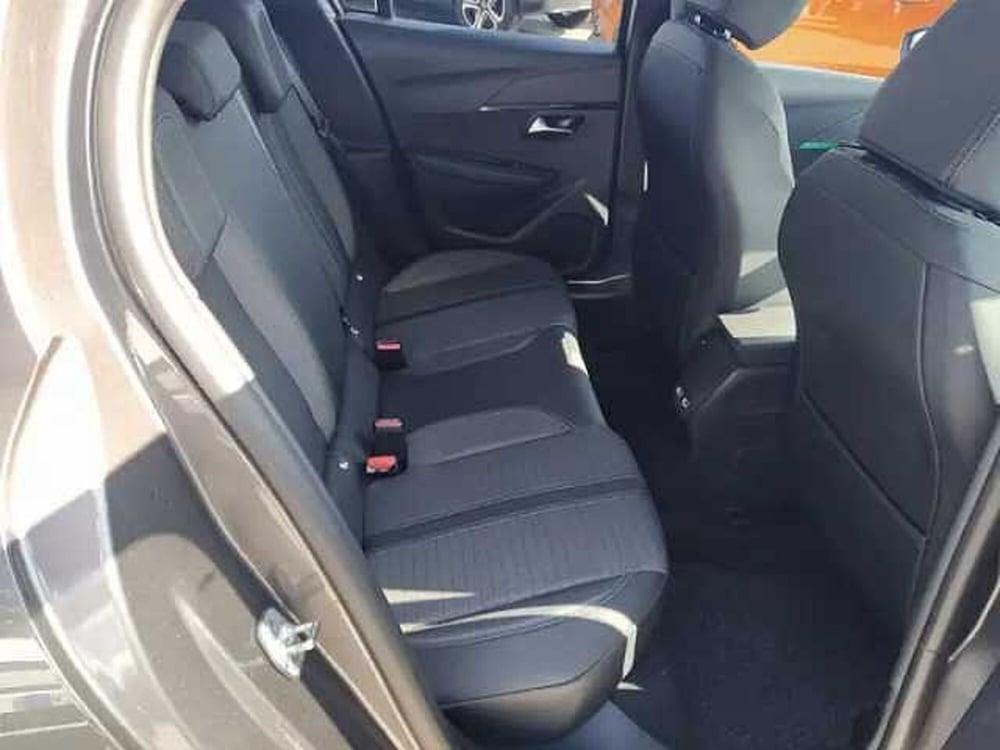 Peugeot 208 usata a Milano (11)