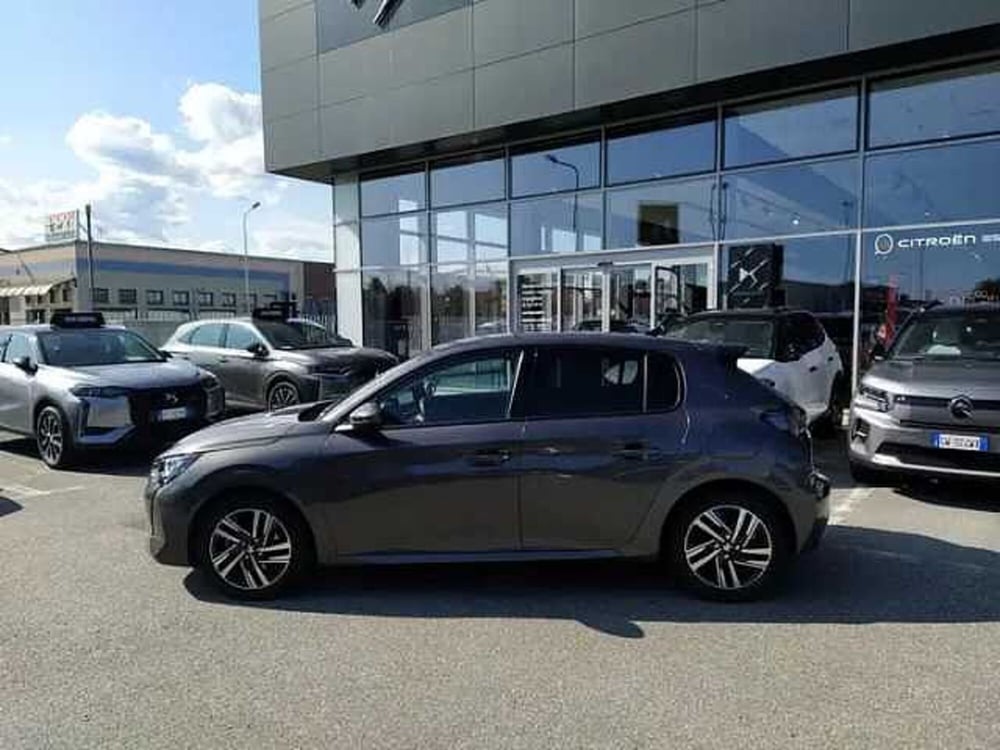Peugeot 208 usata a Milano (4)