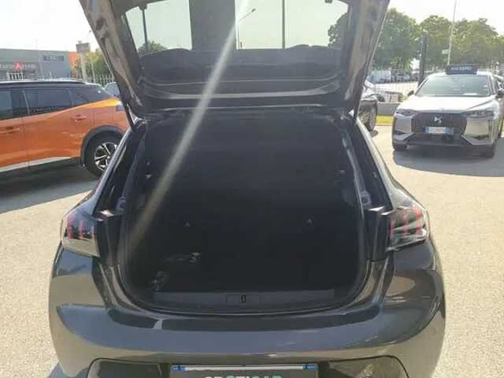 Peugeot 208 usata a Milano (7)