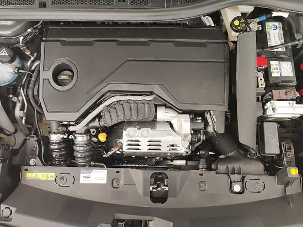 Peugeot 2008 nuova a Teramo (10)